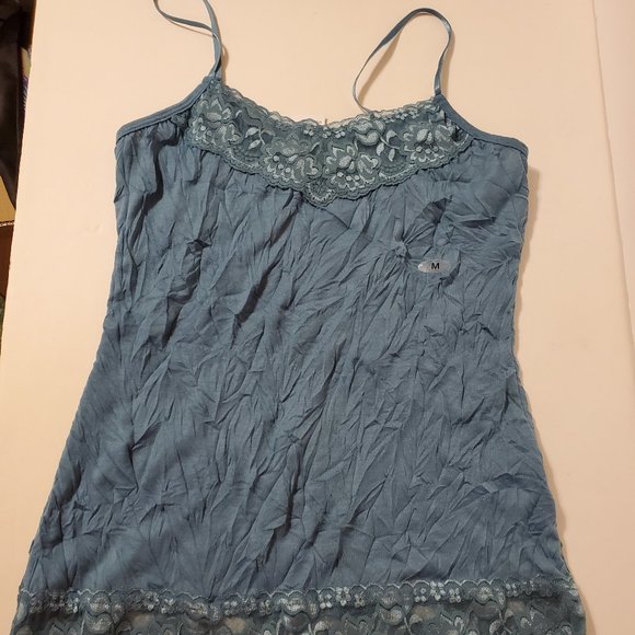 ❤SOLD❤ NWT Maurices Crinkle Lace Tank Top - Picture 4 of 6